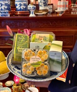 In tem nhãn Bánh nướng Cốm Hoa