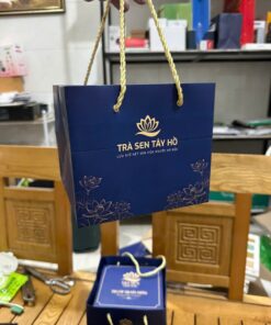 In túi giấy Trà Sen Tây Đô